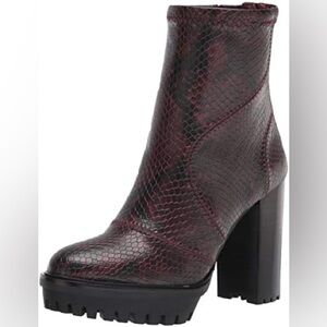 Vince Camuto - Platform Ankle Boots - Burgundy Croc Embossed - Size 9.5